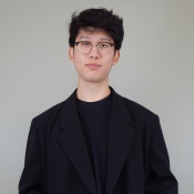 A photo of Yilin Ni